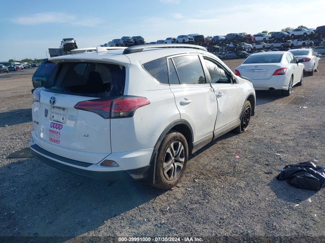 Toyota RAV4 LE 2018 2T3ZFREV8JW433223 Image 4