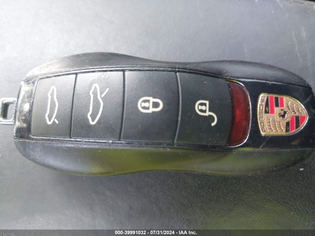 2019 PORSCHE 718 BOXSTER WP0CB2A87KS228107 Photo 10