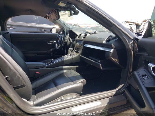 2019 PORSCHE 718 BOXSTER WP0CB2A87KS228107 Photo 4