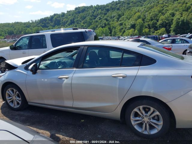 1G1BC5SM8K7132732 Chevrolet CRUZE LS