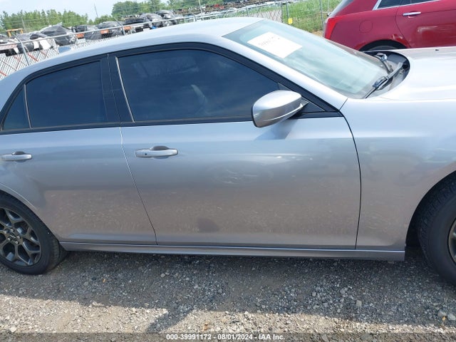 Chrysler 300 300s Awd 2018 2C3CCAGG5JH141595 Image 13