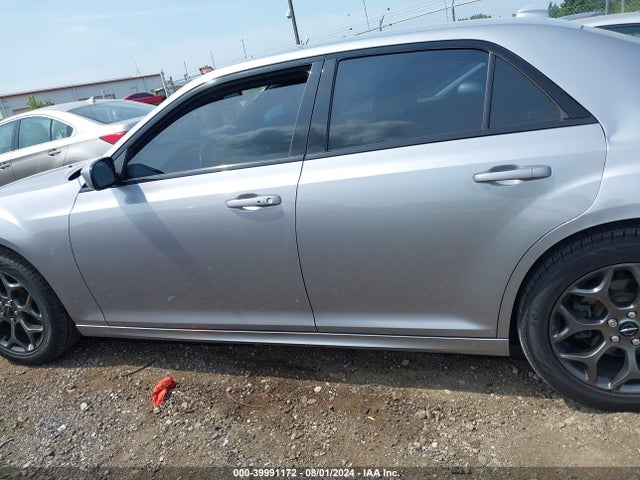 Chrysler 300 300s Awd 2018 2C3CCAGG5JH141595 Image 14
