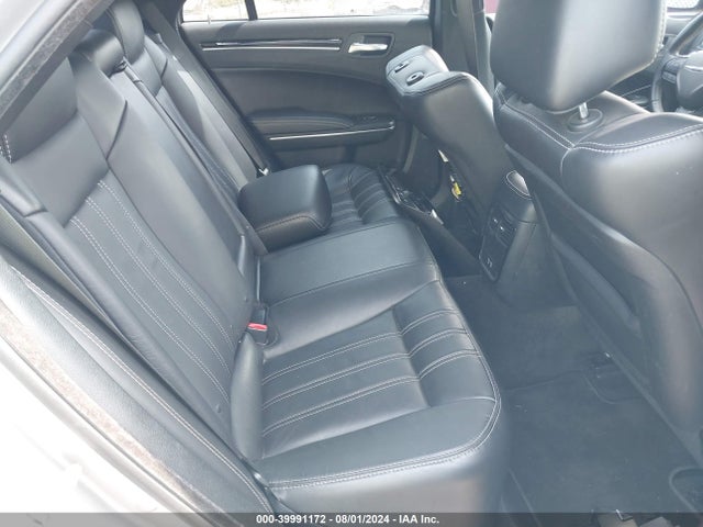 2C3CCAGG5JH141595 Chrysler 300 300s Awd