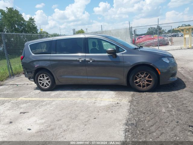 2C4RC1DG0JR252270 Chrysler Pacifica Touring