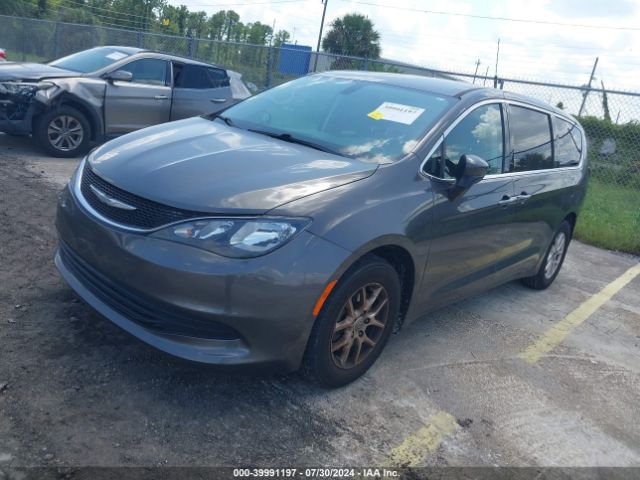 2C4RC1DG0JR252270 Chrysler Pacifica Touring