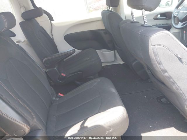 2C4RC1DG0JR252270 Chrysler Pacifica Touring