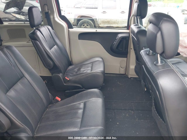 2C4RC1CG8GR247912 Chrysler Town & Country Touring-l Anniversary Edition
