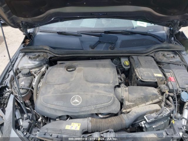 WDDSJ4EB7GN379640 Mercedes-Benz CLA 250