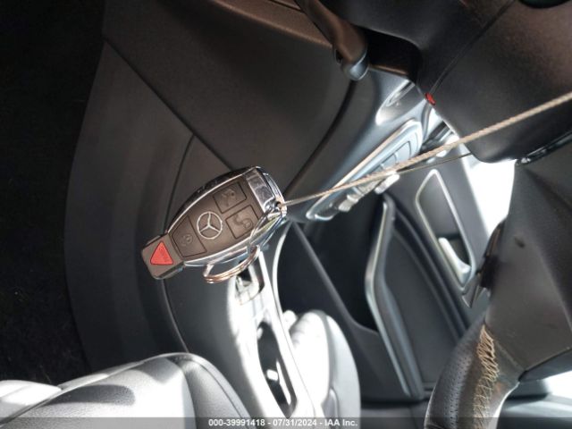 WDDSJ4EB7GN379640 Mercedes-Benz CLA 250