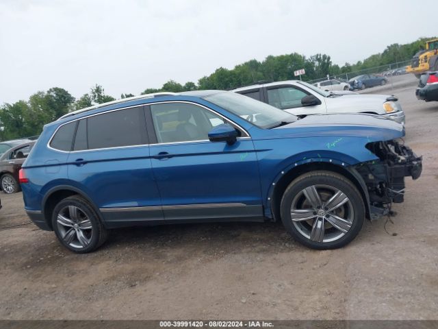 3VV2B7AX1LM124868 Volkswagen Tiguan 2.0t Se/2.0t Se R-line Black/2.0t Sel