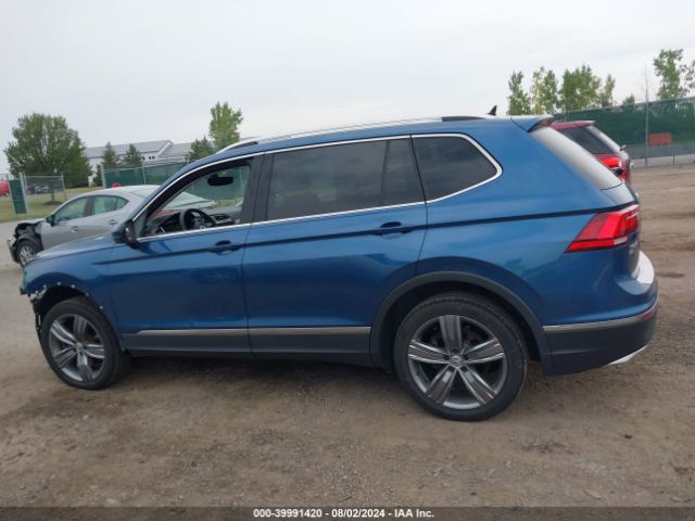 3VV2B7AX1LM124868 Volkswagen Tiguan 2.0t Se/2.0t Se R-line Black/2.0t Sel