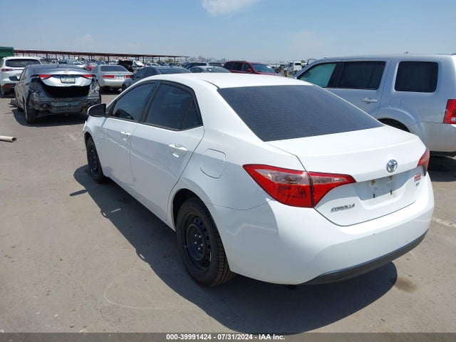 Toyota COROLLA LE 2017 2T1BURHE6HC962385 Image 3