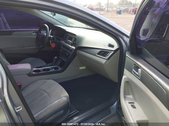 Hyundai Sonata 2016 5NPE24AF4GH396196 Image 5
