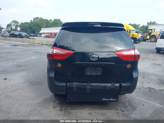 Toyota Sienna L 7 Passenger 2017 5TDZZ3DC0HS860346 Image 16