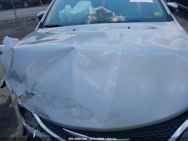 1C3CCCAB1FN641826 Chrysler 200 Limited