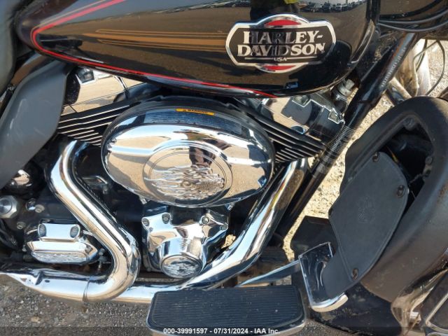 2011 HARLEY-DAVIDSON FLHTCU 1HD1FC413BB608785 Photo 7