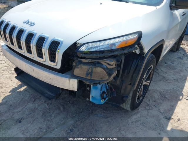 1C4PJMABXEW317856 Jeep Cherokee Sport