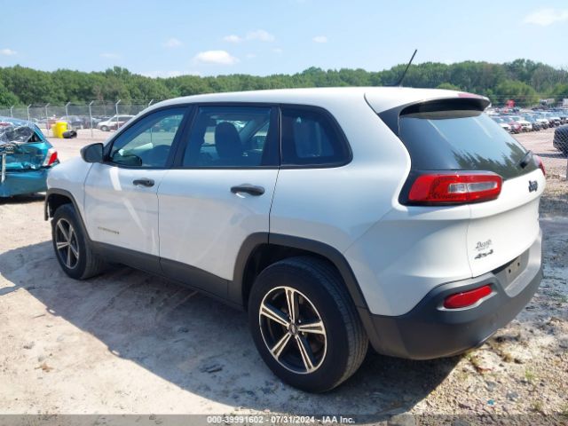 1C4PJMABXEW317856 Jeep Cherokee Sport