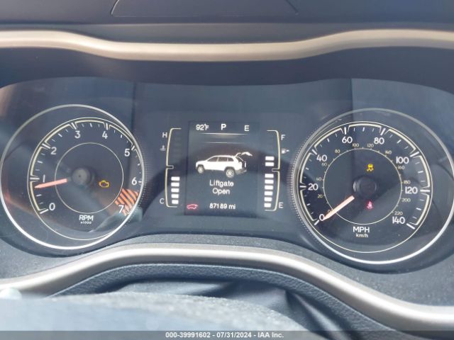 1C4PJMABXEW317856 Jeep Cherokee Sport
