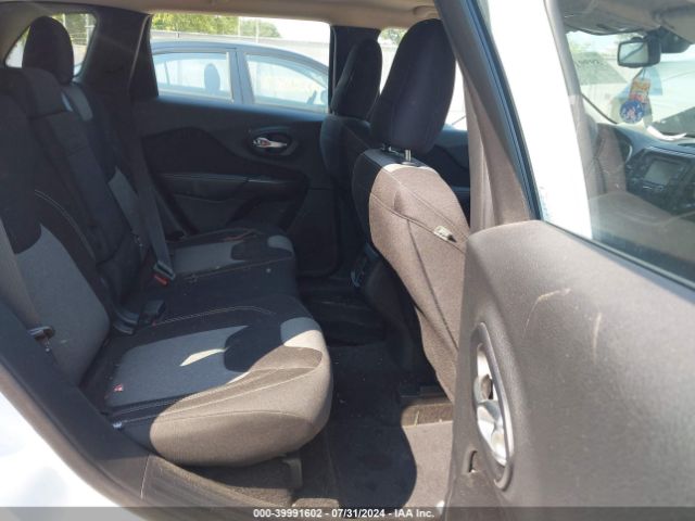 1C4PJMABXEW317856 Jeep Cherokee Sport