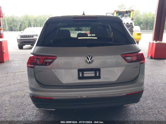 3VV2B7AX6MM066922 Volkswagen Tiguan 2.0t Se/2.0t Se R-line Black/2.0t Sel