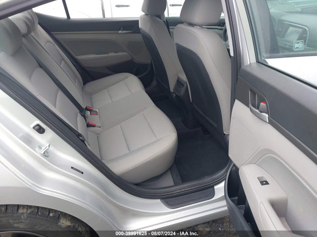Hyundai ELANTRA SE 2017 5NPD84LF5HH134826 Image 8