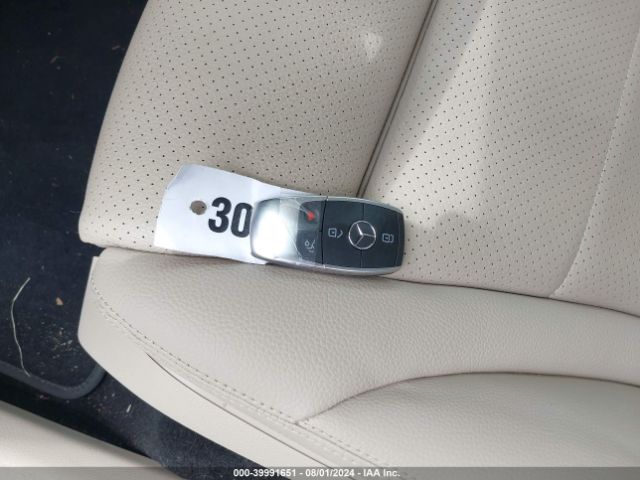 W1N0G8DBXNG112754 Mercedes-Benz Glc 300 Suv
