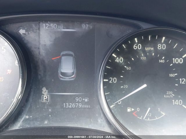JN1BJ1CP2HW009718 Nissan Rogue Sport Sv