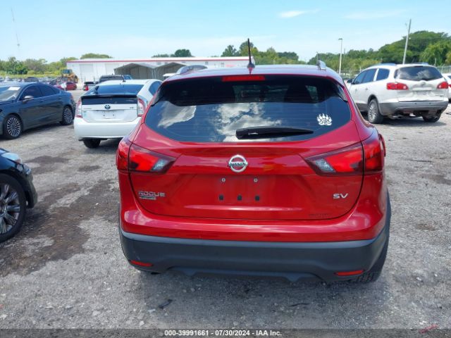 JN1BJ1CP2HW009718 Nissan Rogue Sport Sv