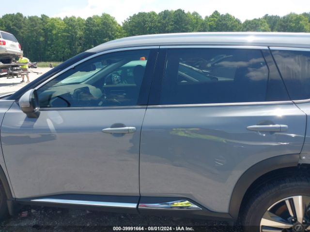 JN8BT3DD2NW272282 Nissan Rogue Platinum Intelligent Awd