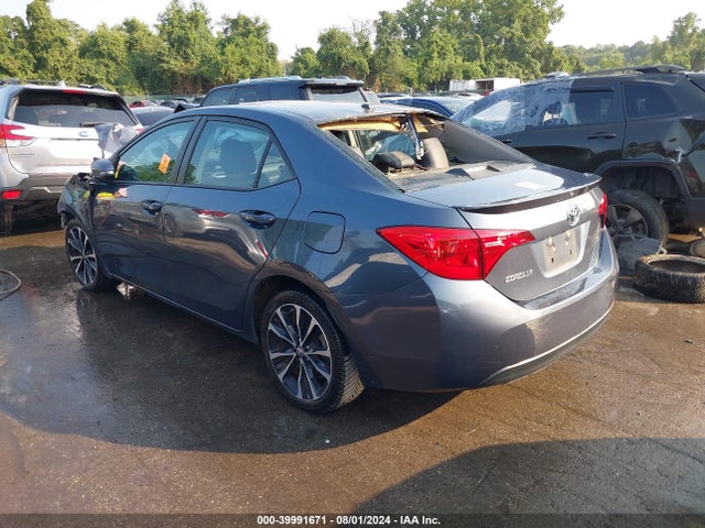 Toyota COROLLA SE 2017 2T1BURHE5HC844988 Image 3