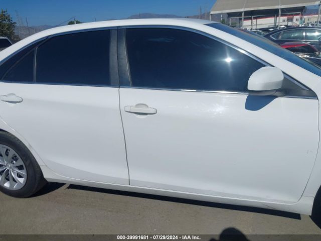 4T1BD1FK9FU162587 Toyota Camry Hybrid Le