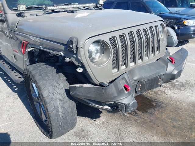 1C4HJXEG1JW193241 Jeep Wrangler Unlimited Sahara 4x4