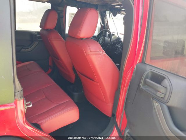1C4BJWDG8GL143075 Jeep Wrangler Unlimited Sport