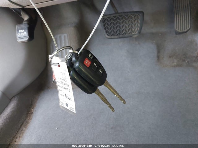 Toyota CAMRY LE 2015 4T4BF1FK2FR477084 Image 11