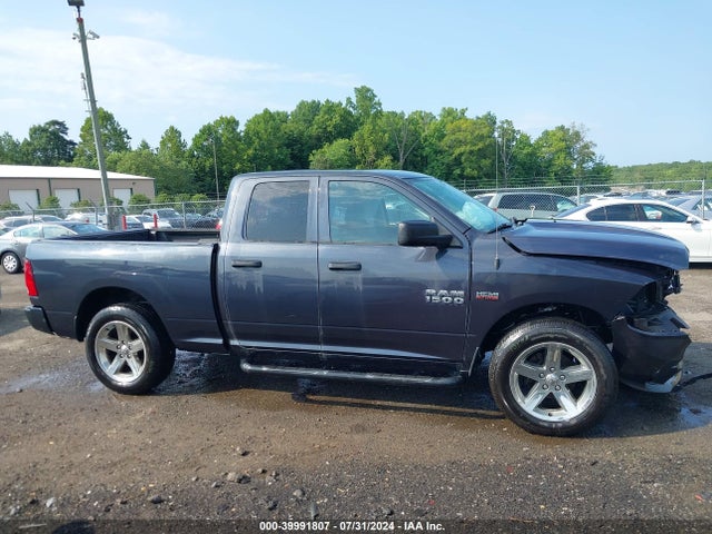 RAM 1500 Express Quad Cab 4x4 6'4 Box 2017 1C6RR7FT1HS620614 Image 14