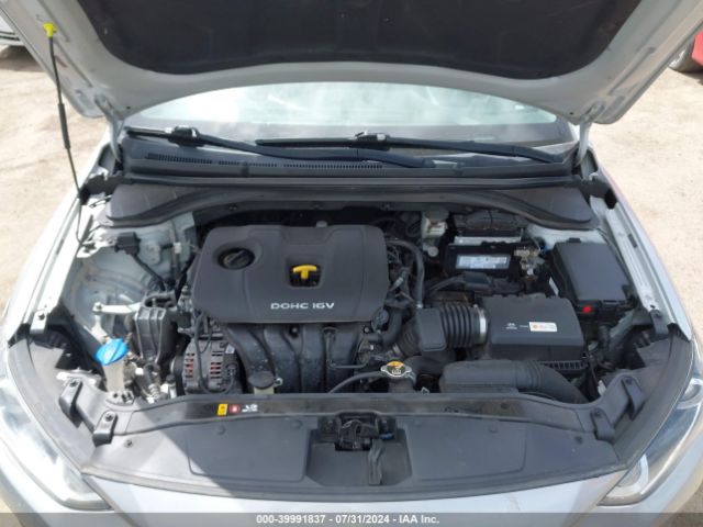 5NPD84LF6JH310871 Hyundai Elantra Value Edition