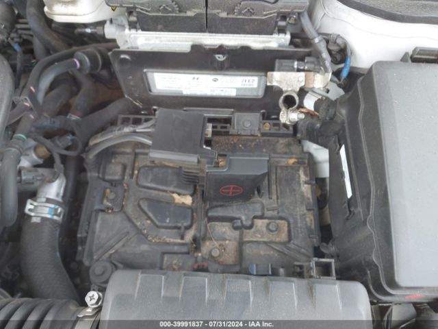 5NPD84LF6JH310871 Hyundai Elantra Value Edition