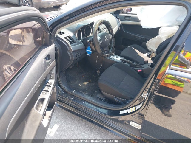 2011 MITSUBISHI LANCER JA32U2FU1BU006810 Photo 4