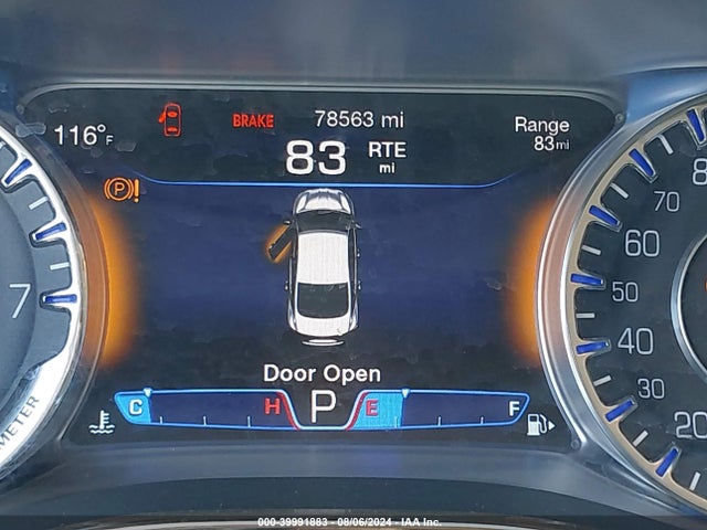 Chrysler 200 C 2015 1C3CCCCB3FN528540 Image 16