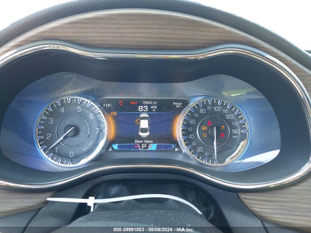 Chrysler 200 C 2015 1C3CCCCB3FN528540 Image 7