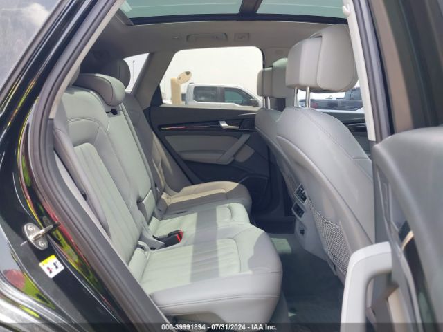 WA1BNAFY0K2073920 Audi Q5 45 Premium