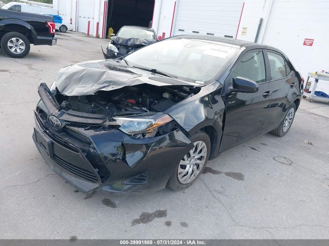 Toyota COROLLA LE 2019 2T1BURHE6KC236081 Image 2