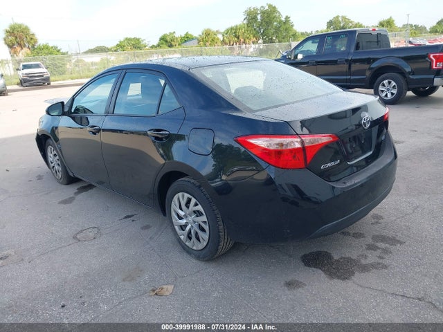 Toyota COROLLA LE 2019 2T1BURHE6KC236081 Image 3