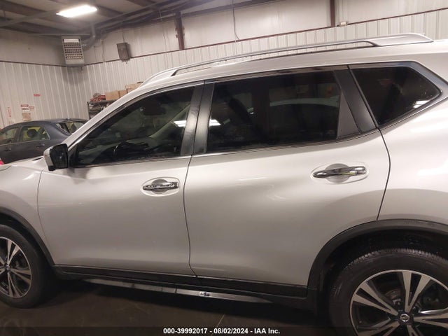 Nissan ROGUE SV 2019 JN8AT2MV3KW378721 Image 14