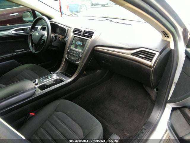 Ford FUSION SE 2020 3FA6P0T94LR190329 Image 5