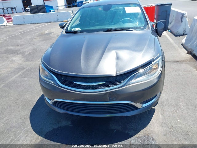 Chrysler 200 Limited 2015 1C3CCCABXFN560324 Image 12