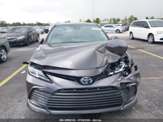 Toyota CAMRY LE 2023 4T1C11AK2PU183948 Image 12
