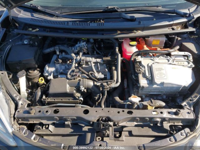 JTDKDTB33F1112364 Toyota Prius C One