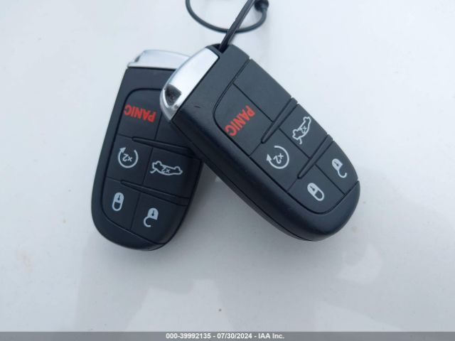 2C3CDZJG8NH211374 Dodge Challenger Gt